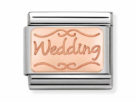 Roségoldene Classic Platte von Nomination mit dem Schriftzug Wedding für Hochzeiten, perfekt als Schmuckstück zum Festhalten besonderer Erinnerungen.