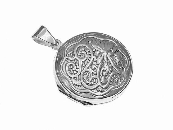 Rundes silbernes Medaillon mit floralem Design, geeignet für zwei Bilder, hergestellt von Juwelier Harnisch. Das Medaillon hat eine elegante und kunstvolle Oberfläche.