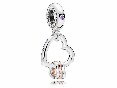 Charm-Anhänger aus Silber von Pandora mit Herz-Design und bunten Details, ideal als Geschenk zum Valentinstag am 14. Februar. Eleganter und romantischer Schmuck für besondere Anlässe.