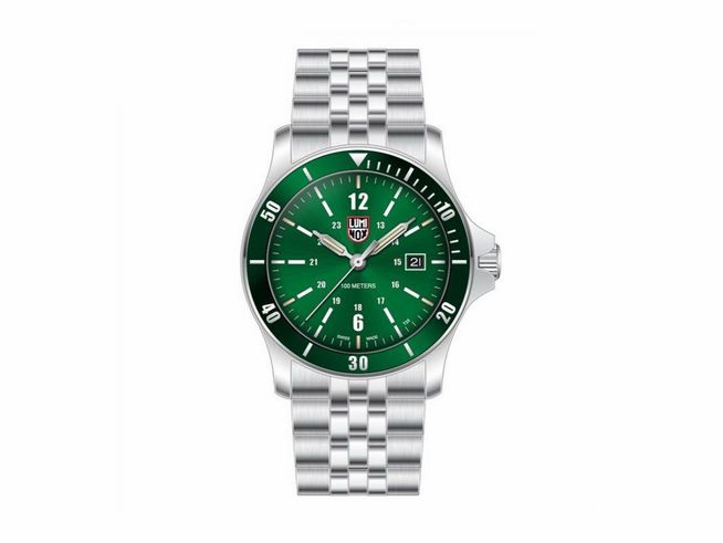 Luminox Uhr XS.0917 SEA Sport Timer 42 mm mit grünem Zifferblatt, silbernem Edelstahlgehäuse und Armband, Datumsanzeige auf der rechten Seite. Ideal für sportliche Aktivitäten.