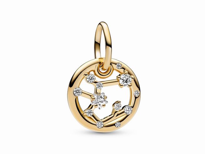 Charm-Anhänger aus vergoldetem Metall mit Zirkonia, gestaltet als Sternzeichen Schütze in kreisförmigem Design, ideal für persönlichen Schmuck.