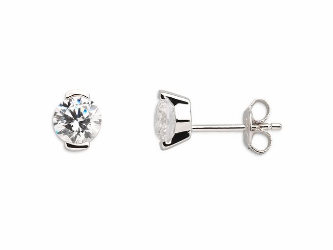 Xenox Sterling Silber Ohrringe XS7086 in Halbzarge mit funkelndem Kristall, elegant und zeitlos, perfekt für jeden Anlass, hochwertiger Ohrschmuck in hochwertiger Verarbeitung.
