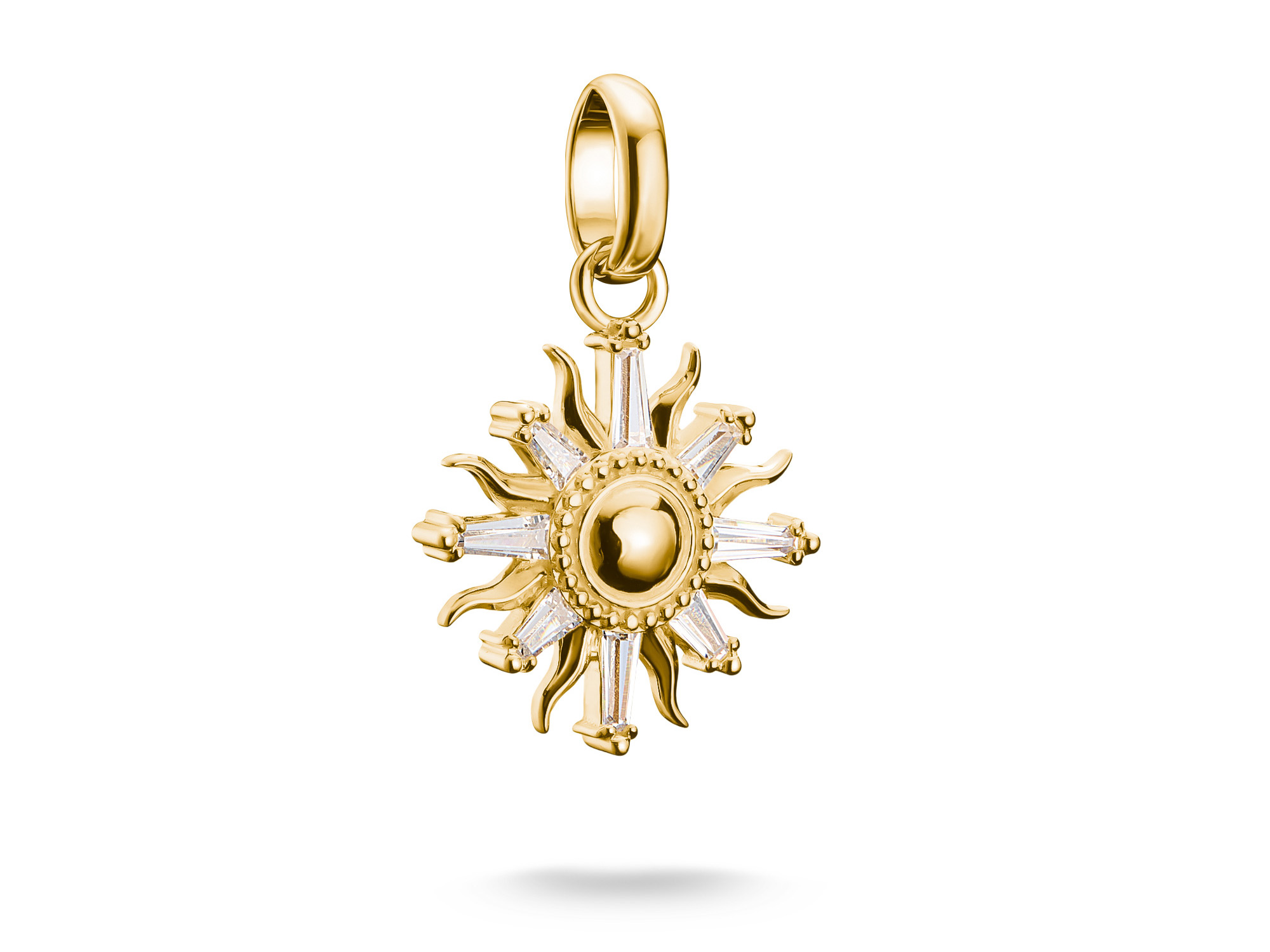 Charm aus Silber und gelbgoldener Vergoldung in Form einer Sonne mit Zirkonia-Steinen, funkelnd und stilvoll, ideal für den Thomas Sabo Charm Club CONNECT.