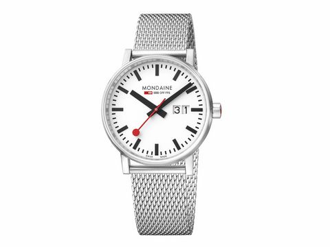 Herren Armbanduhr Mondaine SBB evo2 40 mm mit Saphirglas, Big Date und Milanaise-Armband, minimalistisches Design in Schwarz und Weiß, elegante Zeitmessung für jeden Anlass.