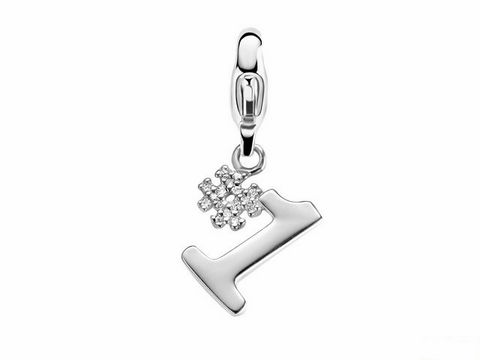 Silber Charm von Ti Sento mit der Nummer 1 8262ZI. Der Charm zeigt eine glänzende Zahl eins und ein funkelndes Sternmotiv aus Zirkonia-Steinen, ideal für persönliche Schmuckstücke.