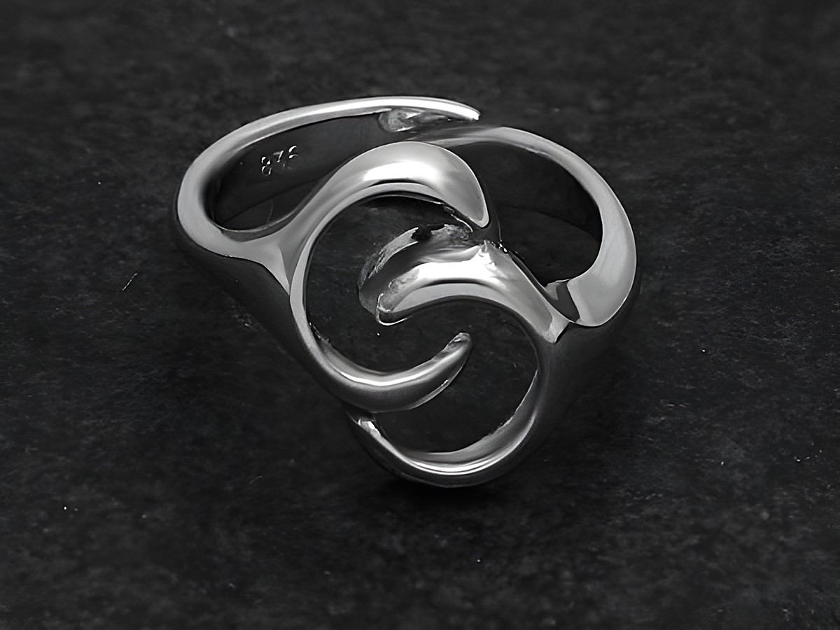 Silberring in rhodiniertem Metall mit ovalen, verschlungenen Formen, verstellbar, ohne Stein, hergestellt von Juwelier Harnisch, elegante und moderne Gestaltung.