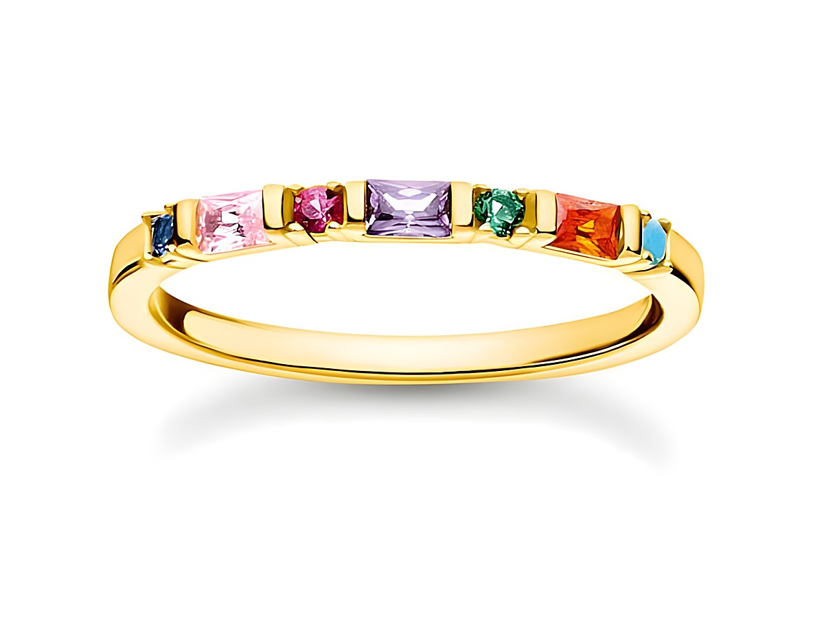 Charming Ring von Thomas Sabo aus Sterling Silber mit vergoldeter Oberfläche, besetzt mit bunten Glas-Keramik Steinen und Zirkonia in verschiedenen Formen und Farben, Größe 50.