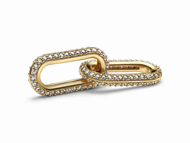 769660000-0 Pandora ME Verlängerung aus 585 Gelbgoldvergoldung mit klaren Zirkonen, zeigt zwei elegante Links in ovaler Form, die durch funkelnde Steine akzentuiert sind.