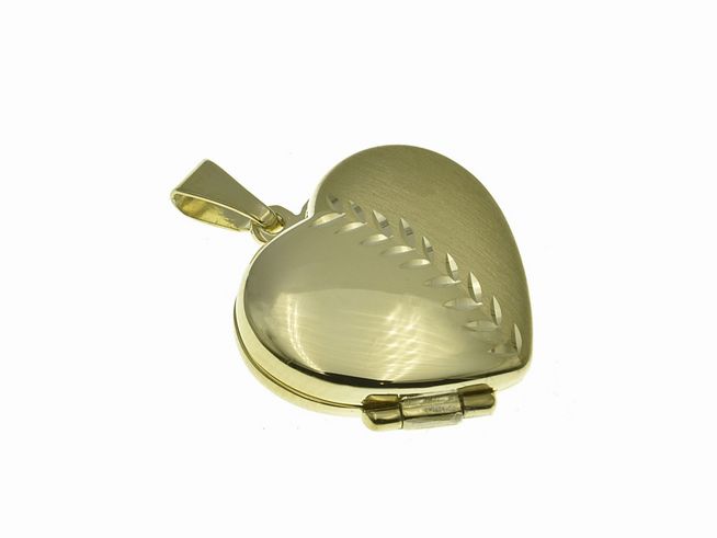 Medaillon Herz teilmattiert aus Sterling Silber mit vergoldeter Oberfläche in Gelbgold, Hersteller Juwelier Harnisch, dekorativ mit eingeschnittenem Muster.