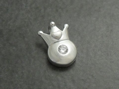 Anhänger im Kronendesign aus Sterling Silber 925 mit Zirkonia, Hersteller Juwelier Harnisch, plastisch gestaltet, ideal für Schmuckliebhaber, glänzende Oberfläche, charmantes Accessoire.