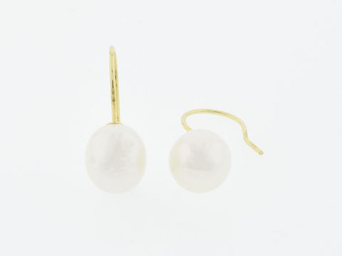 Gold Perlen Ohrringe aus 333 Gold mit Tropfenform und Süßwasser Zuchtperlen, vom Hersteller Juwelier Harnisch, elegant und zeitlos für jeden Anlass.