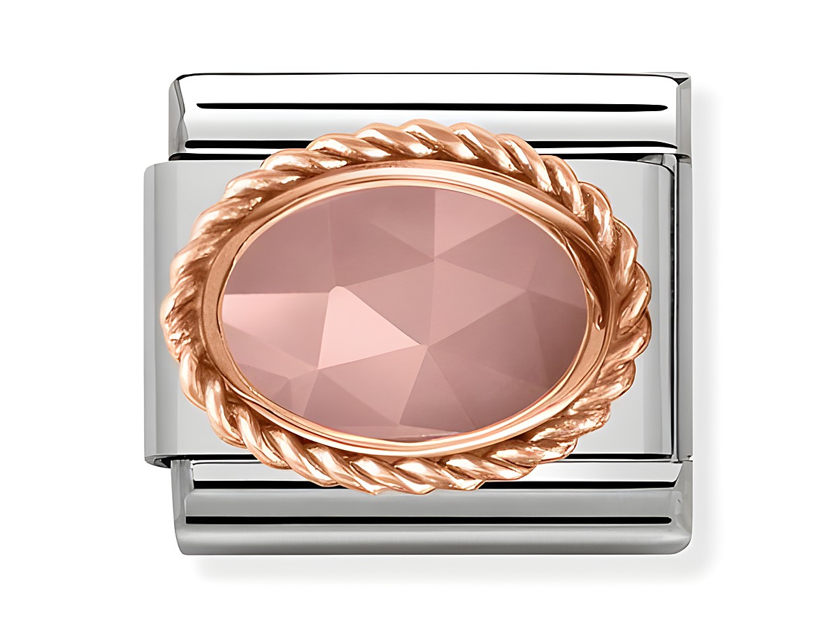 Elegantes Nomination Charm mit einem ovalen, facettierten Chalzedon in Aprikot, umrandet von einem Roségold-Seilmuster, passend für Armbänder.