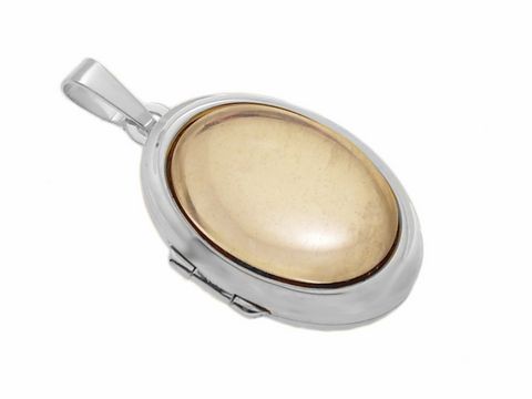 Glas in Mondstein Optik Cabochon in einem eleganten Sterling Silber Medaillon, hergestellt von Juwelier Harnisch, zeitlos und hochwertig verarbeitet.