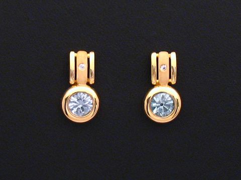 Elegante Gold Ohrringe mit synthetischen Erinitsteinen, hochwertig verarbeitet von Juwelier Harnisch, ideal für festliche Anlässe.