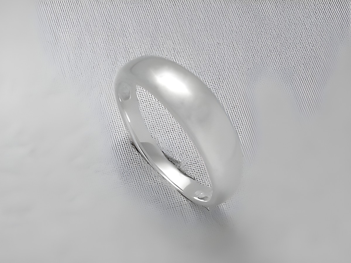 Taufring aus Sterling Silber rhodiniert, schlicht und elegant, poliert, Hersteller Juwelier Harnisch, ideal für besondere Anlässe und als zeitloses Schmuckstück.