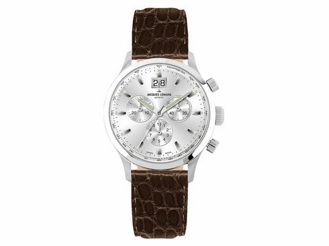 Jacques Lemans Dorado G-118B Armbanduhr mit silbernem Ziffernblatt, Chronograph-Funktion und braunem Lederarmband, sportlich-elegantes Design, 43 mm Gehäusegröße.