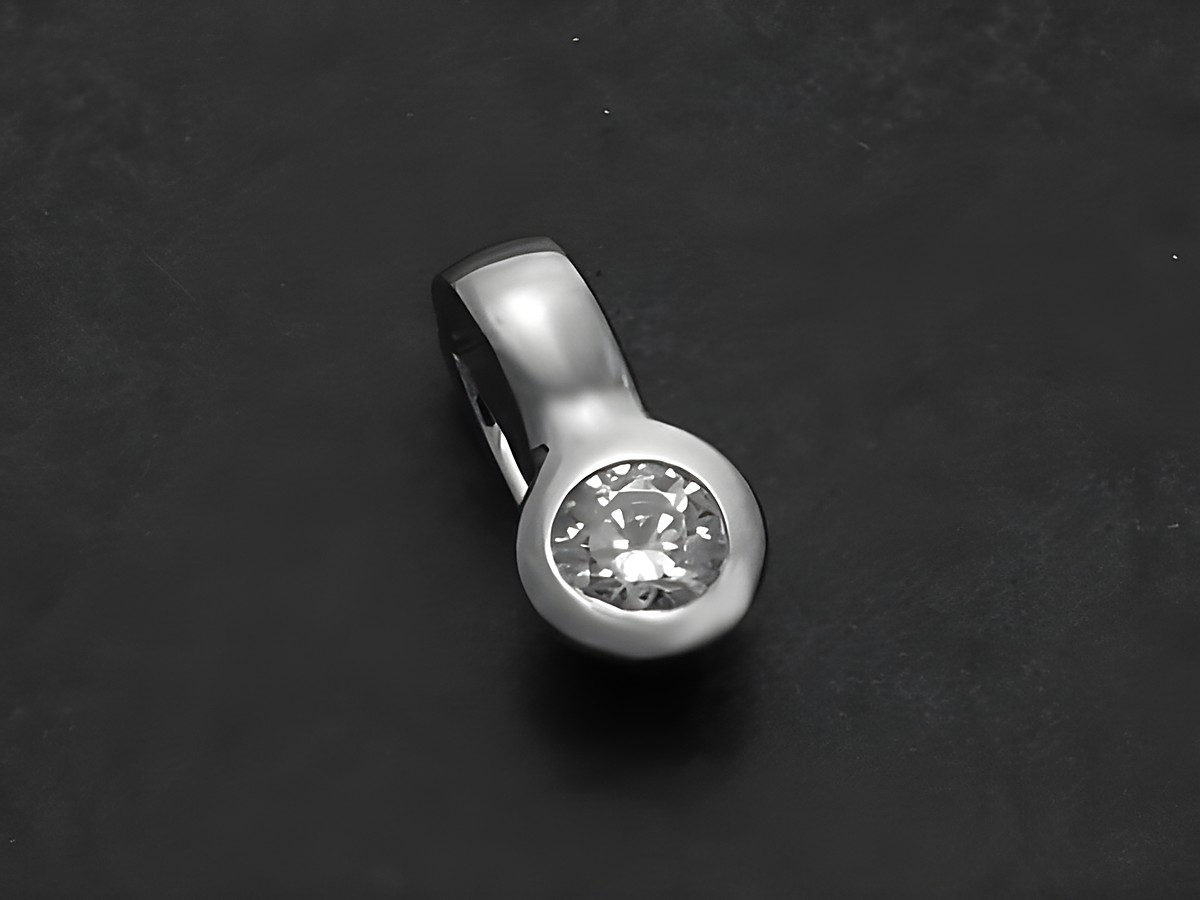 Modern Anhänger-Clip aus rhodiniertem Sterling Silber, elegant gestaltet mit einem funkelnden Zirkonia. Hersteller Juwelier Harnisch. Perfekt für stilvolle Akzente.