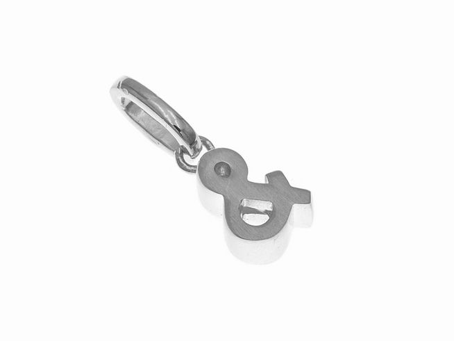 Anhänger aus teilmattiertem Sterling Silber im Design eines Undzeichens, rhodiniert, hergestellt von Juwelier Harnisch, stilvoll und modern.