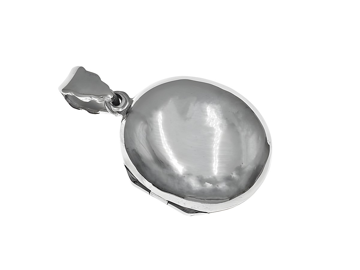 Silber Medaillon mit poliertem Fotoanhänger, Hersteller Juwelier Harnisch, glänzende Oberfläche und elegantes Design, ideal für persönliche Erinnerungen.