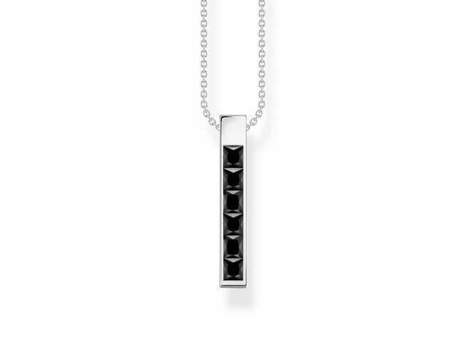 Silberne Kette von Thomas Sabo mit glanzvollem Anhänger, besetzt mit sechs schwarzen Zirkonia, Länge verstellbar zwischen 40 und 45 cm.