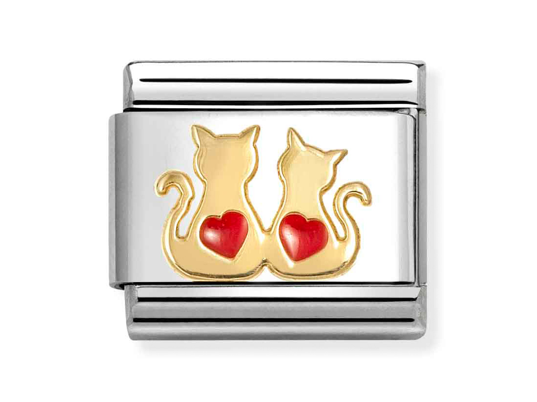 Katzenpaar mit Herz aus Classic Gold und Emaille, auf einer silbernen Basis gefertigt, ideal für Schmuckliebhaber und als Geschenk für Katzenfreunde, Hersteller Pandora, Neuheiten.