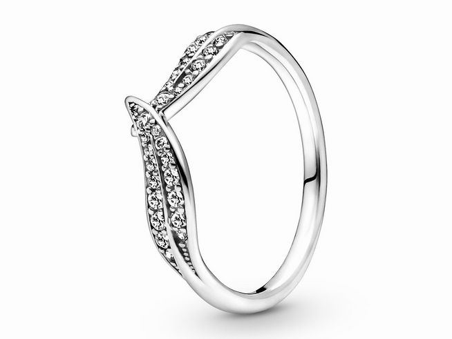 Pandora Silber 199533C01-56 Silber Ring mit Zirkonia in Größe 56/18, elegant geschwungenes Design, funkelnde Steinchen, verziert auf beiden Seiten, hochwertiger, glänzender Silberring.