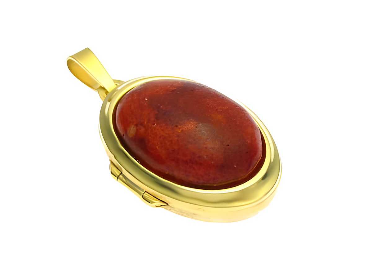 Koralle Medaillon Cabochon aus Gold 585, glänzende Oberfläche, ovaler Stein in warmen Rottönen, gefertigt von Juwelier Harnisch, elegantes Schmuckstück für besondere Anlässe.