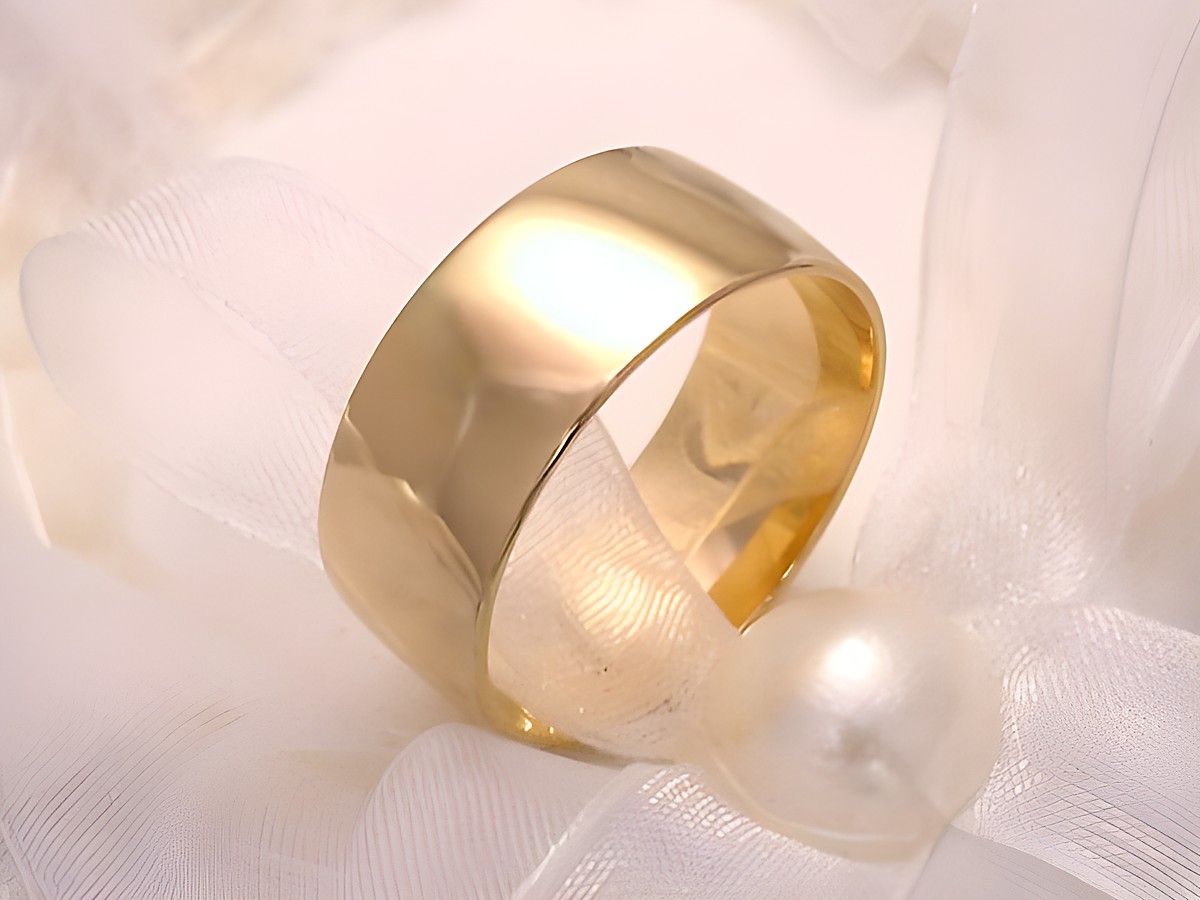 Trauring Ehering DEVOTION aus Gold 585 in Größe 56/17,8 von Juwelier Harnisch, schlichte und elegante Form, ideal für den schönsten Tag im Leben.