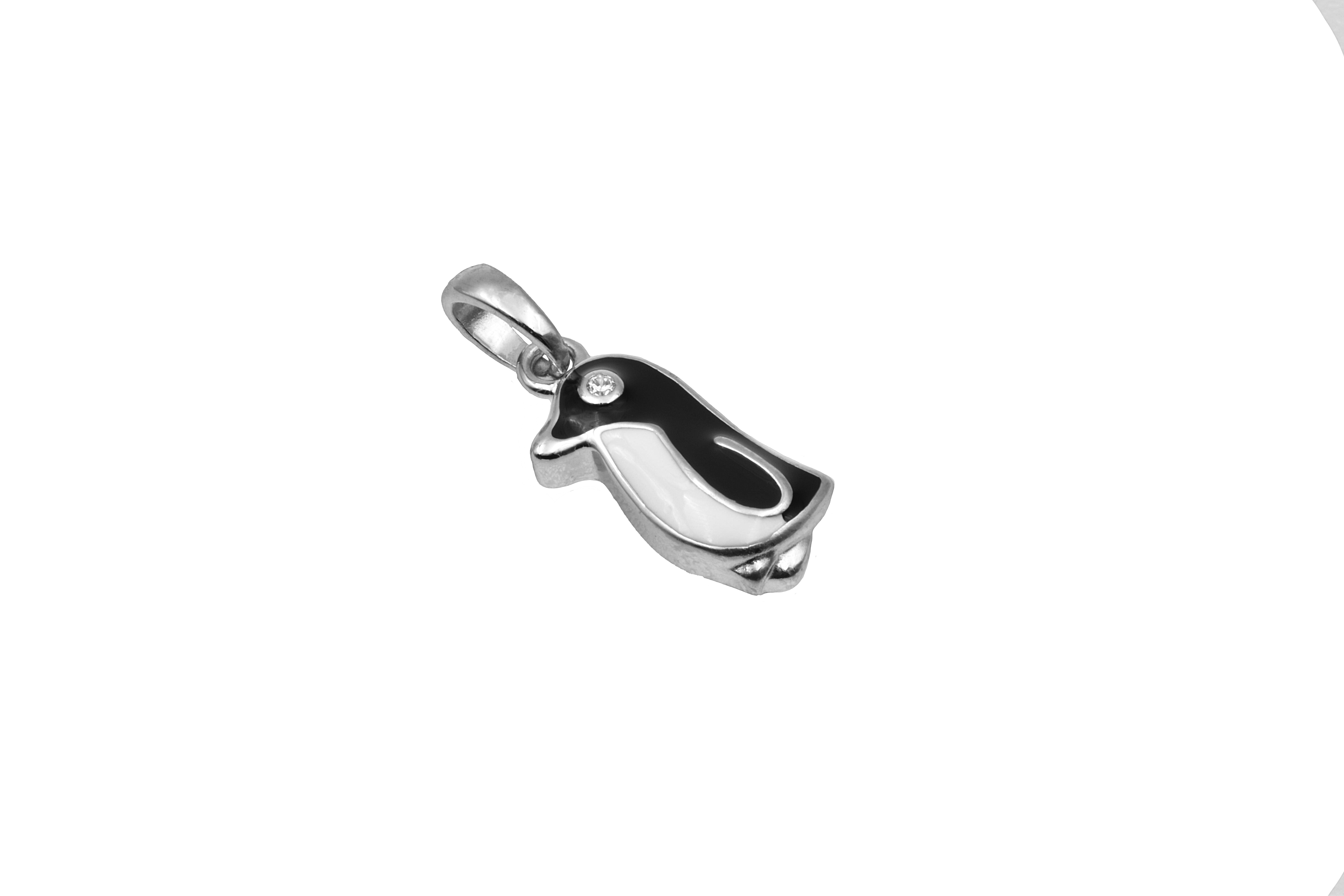 Anhänger Pinguin - Sterling Silber rhod. - Zirkonia Anhänger in Form eines Pinguins aus rhodiniertem Sterling Silber mit Zirkonia, präsentiert elegant in Schwarz und Weiß, perfekt als modisches Accessoire für jeden Anlass.