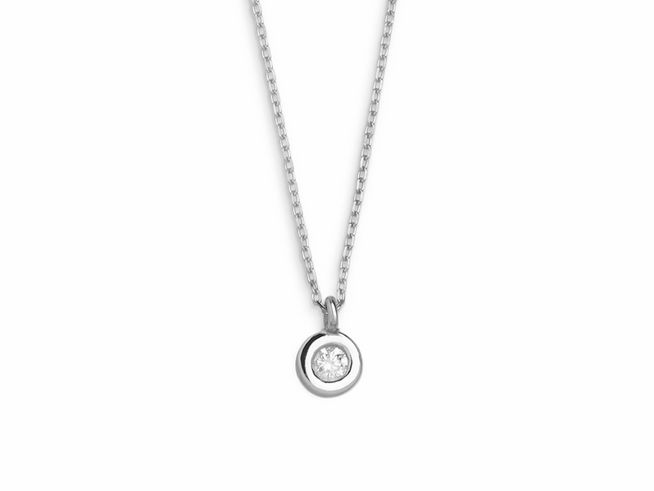Eine elegante Xenox Weißgold Kette XG4055/45 mit einer ZARGE Ankerkette aus 375 Weißgold, ergänzt durch einen Anhänger mit einem funkelnden Stein, ideal für jeden Anlass.