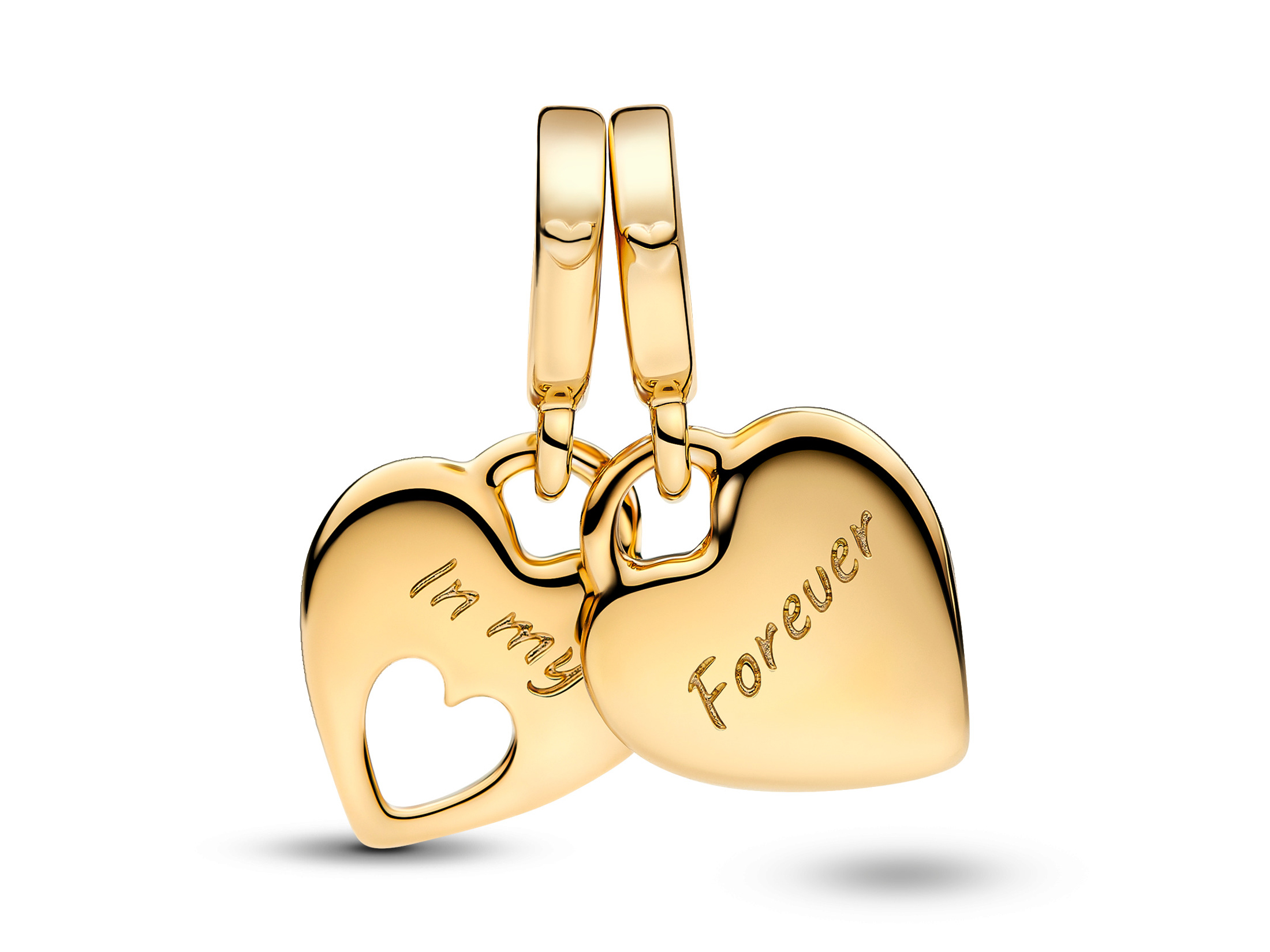 Zwei goldene Herz-Anhänger, die miteinander verbunden sind. Der linke Anhänger zeigt die Gravur "In my" und der rechte "Forever". Ideal für Mutter und Tochter.