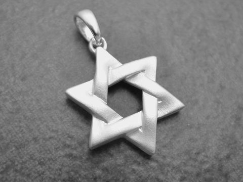 Davidstern Anhänger aus Weißgold mit religiösem Design, hergestellt von Juwelier Harnisch, Gold 750, ideal für spirituelle Anlässe und als Schmuckstück.