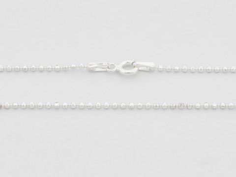 Kugelkette diamantiert aus Sterling Silber mit einer Länge von 39,5 cm und einer Kugelgröße von 1,5 x 1,5 mm, Hersteller Juwelier Harnisch, ideal für Schmuckliebhaber.