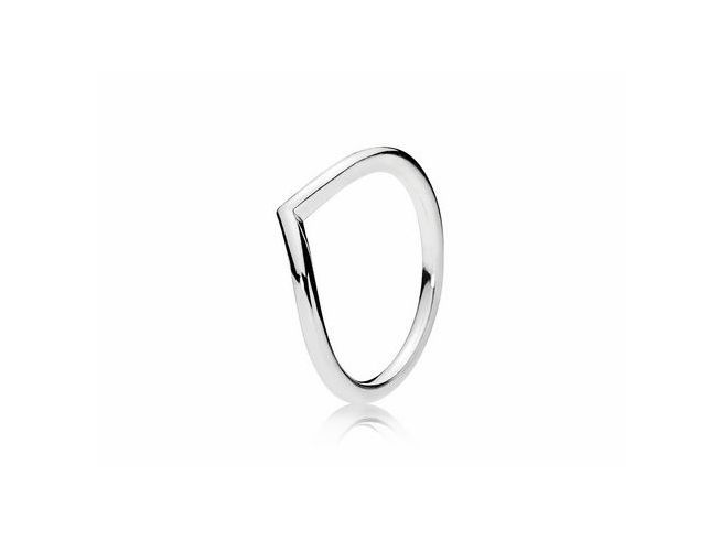 Polierter Wishbone Ring aus Sterling Silber von Pandora in Größe 64 mit elegantem Design und glänzender Oberfläche, ideal für stilvolle Akzente.