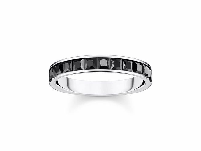Silberner Ring von Thomas Sabo mit schwarzem Zirkonia besetzt, Größe 48, schlichtes, elegantes Design, ideal für besondere Anlässe oder als modisches Accessoire.