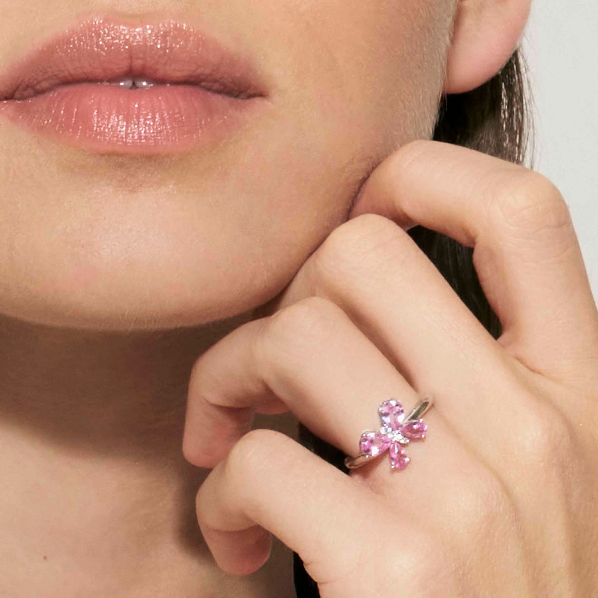 Nomination SHINE ME UP Ring aus Sterling Silber - Zirkonia - Schmetterling - Weiß - Hellblau - Gr. 51-59 verstellbar – rosa Steine – Ansicht 2