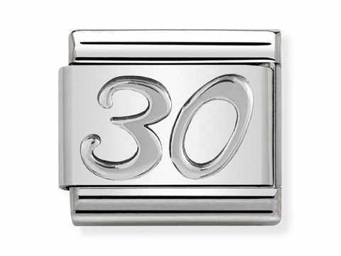 Oxidiertes Symbol mit der Zahl 30 aus Silber, hergestellt von Nomination SilverShine Classic. Der Artikel zeigt eine glatte, glänzende Oberfläche mit klarer Zahlenprägung.