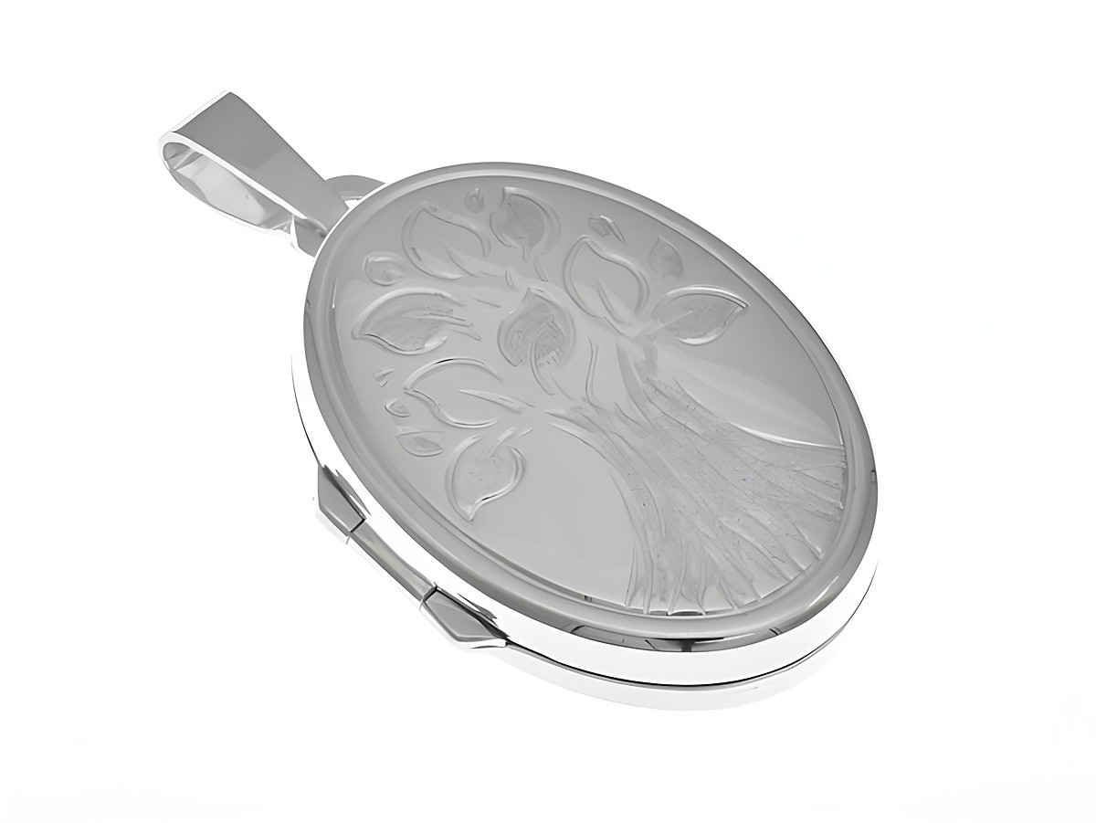Medaillon oval aus Sterling Silber, rhodiniert und teilmattiert, mit nostalgischem Baum-Motiv, Hersteller Juwelier Harnisch, elegant und zeitlos.