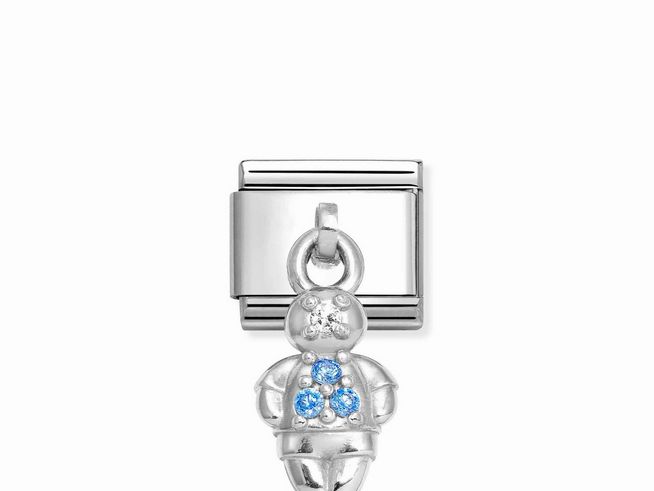 433180029-0 Charm von Nomination in Form eines Jungen mit Zirkonia in Blau, gefertigt aus Sterling Silber und Edelstahl. Ideal für individuelle Armbänder und Schmuckstücke.