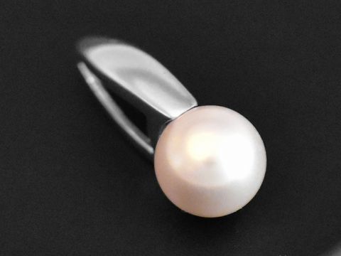 Eleganter Silber Anhänger mit klassischer rhodiniertem Verarbeitung und einer hochwertigen Süßwasser Zuchtperle, hergestellt von Juwelier Harnisch, stilvolle Perlenmode.