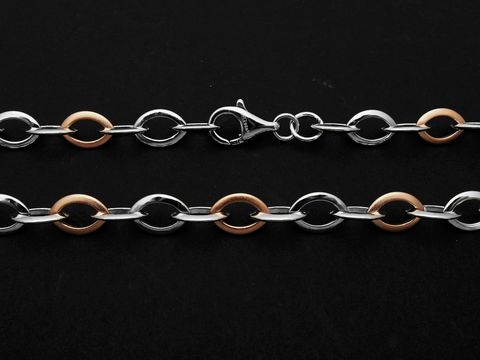 Silber Kette mit Weitankern, rosé vergoldeten matten Elementen, 45 cm, Hersteller Juwelier Harnisch, weitere Kettenmuster verfügbar.