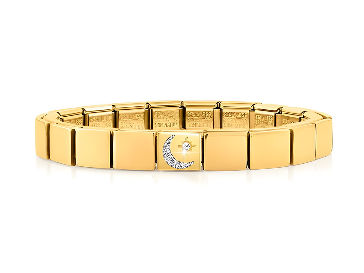 Das Bild zeigt ein elegantes Armband von Nomination aus Edelstahl in PVD Gelbgold mit einem charmanten Motiv aus Mond und Sternen und einem funkelnden Detail.