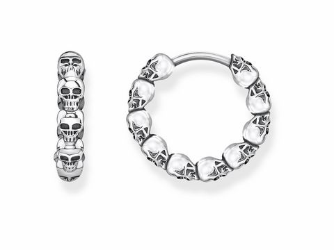 Silberne Creolen von Thomas Sabo mit Totenkopf-Motiv, Größe 1,55 cm, klassische Rundform, auffälliges Design, ideal für einen edgy Look. Hersteller: Thomas Sabo.