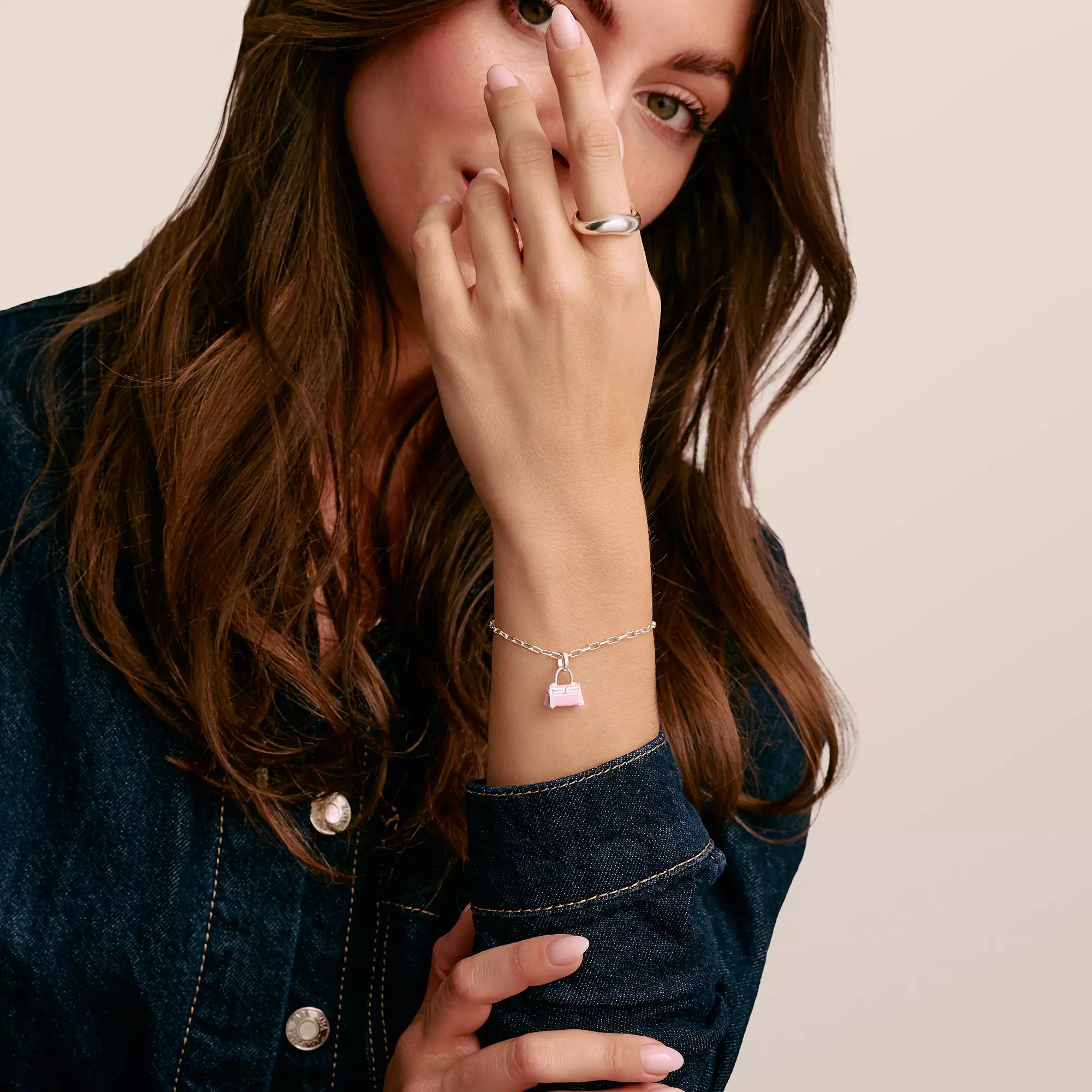 Thomas Sabo Connect - Tokyo Crush Charm Handtasche - Silber, Kaltemail & Zirkonia - Pink - Charm mit Öse – Ansicht 3
