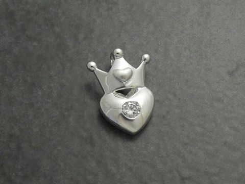 Anhänger Herz und Krone aus Sterling Silber 925 mit Zirkonia, hochwertig verarbeitet vom Hersteller Juwelier Harnisch, ideal für stilvolle Schmuckstücke.