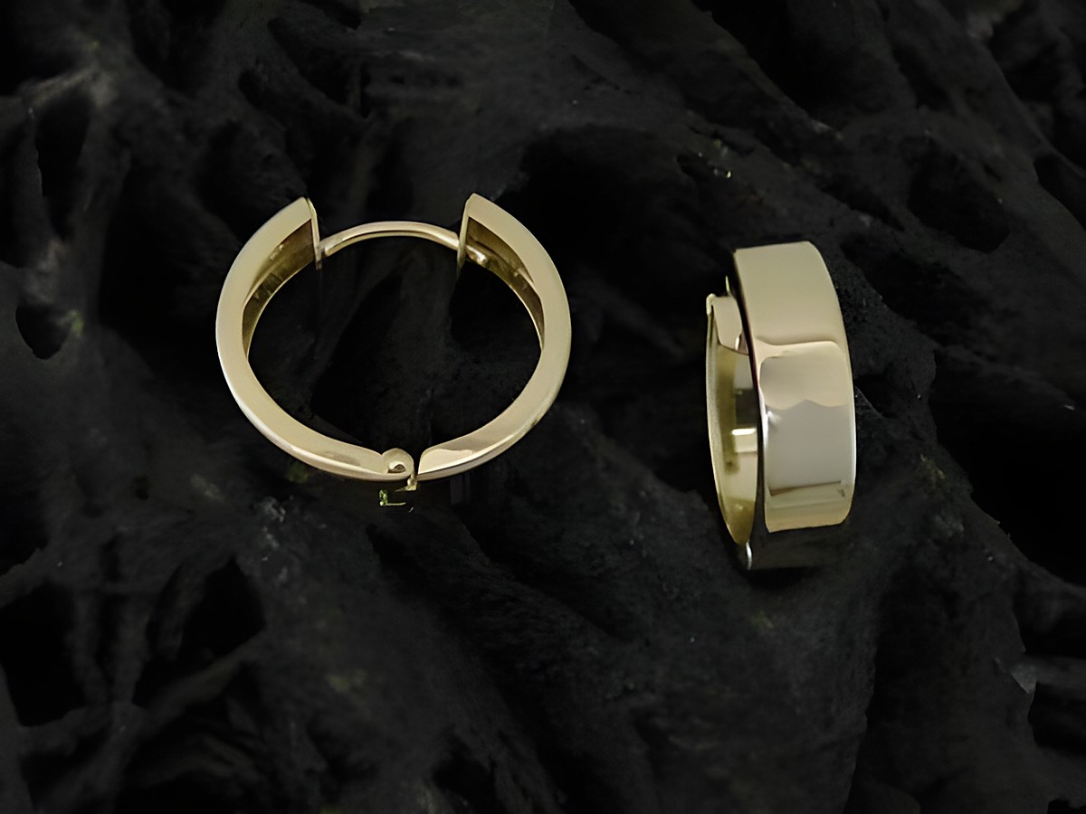 Design Creolen 1,3 cm schlicht Gold 333 poliert von Juwelier Harnisch bis 15 mm, elegant und zeitlos, ideal für jeden Anlass.
