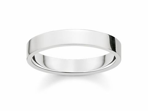 Silberner Ring von Thomas Sabo TR2112-001-12-66 in Größe 66, schlichtes Design mit polierter Oberfläche, ideal für jeden Anlass.