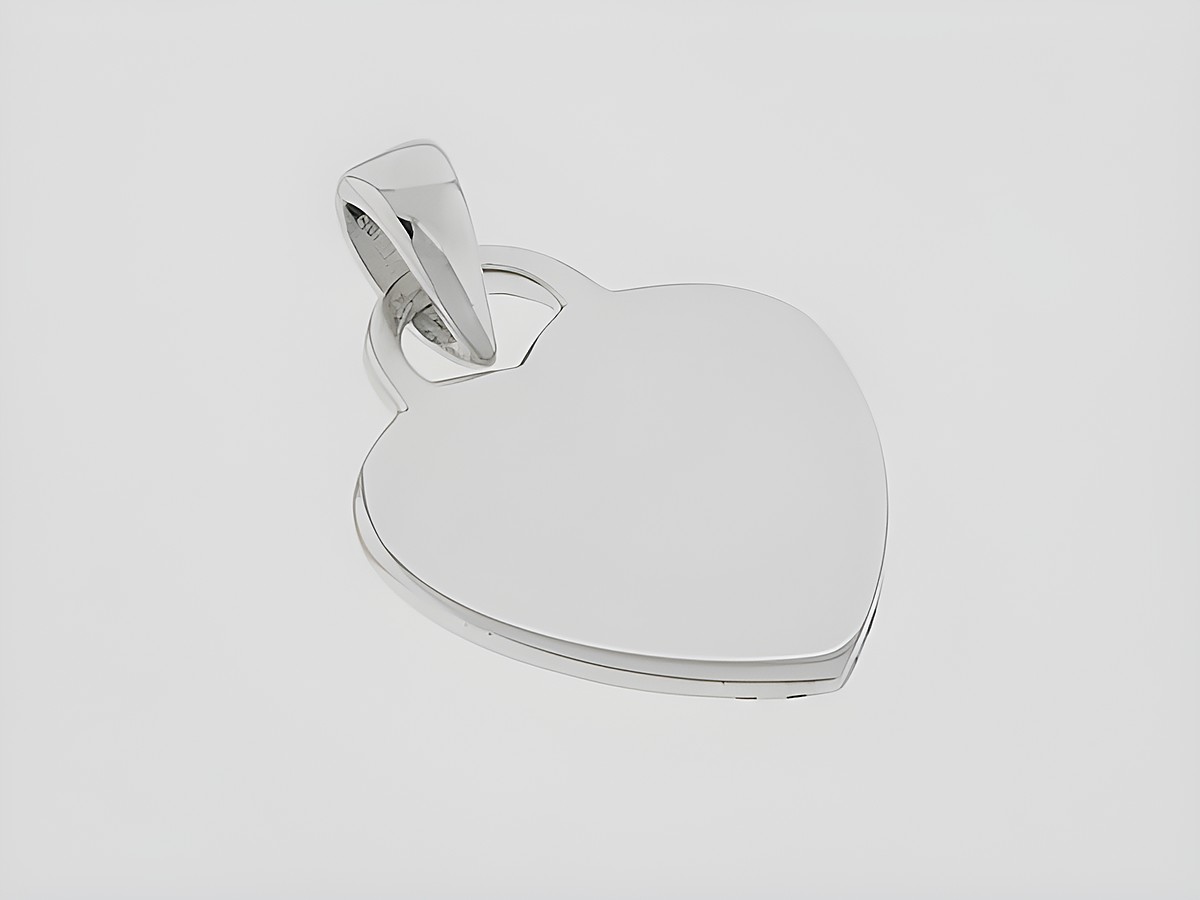 Silber Gravurplatte in Herzform aus Silber, niedlich und schlicht, Hersteller: Juwelier Harnisch, ideal für persönliche Gravuren oder als Geschenk.