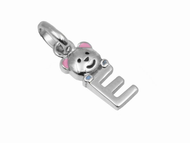Teddy-Anhänger aus poliertem rhodiniertem 925 Sterling Silber mit dem Buchstaben E, ideal für Kinder, hergestellt von Juwelier Harnisch.