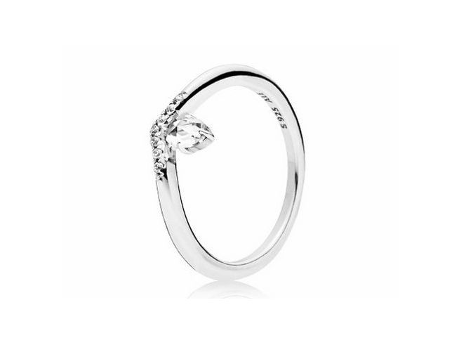 Klassischer Wishbone-Ring von Pandora aus Sterling Silber Größe 64 mit Zirkonia, in elegantem Design und glitzerndem Stein. Ideal für jeden Anlass und zeitlos schön.